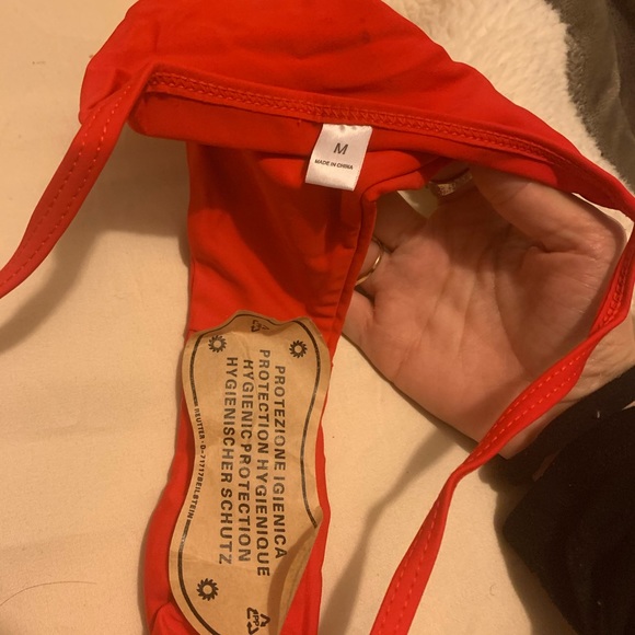 Ulta Sexy brazilian bikini set red size S-M - Picture 6 of 8